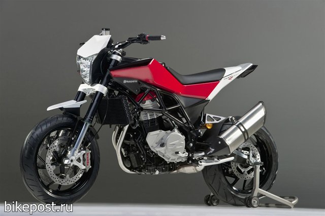 Фотографии нового мотоцикла Husqvarna Nuda 900R 2012
