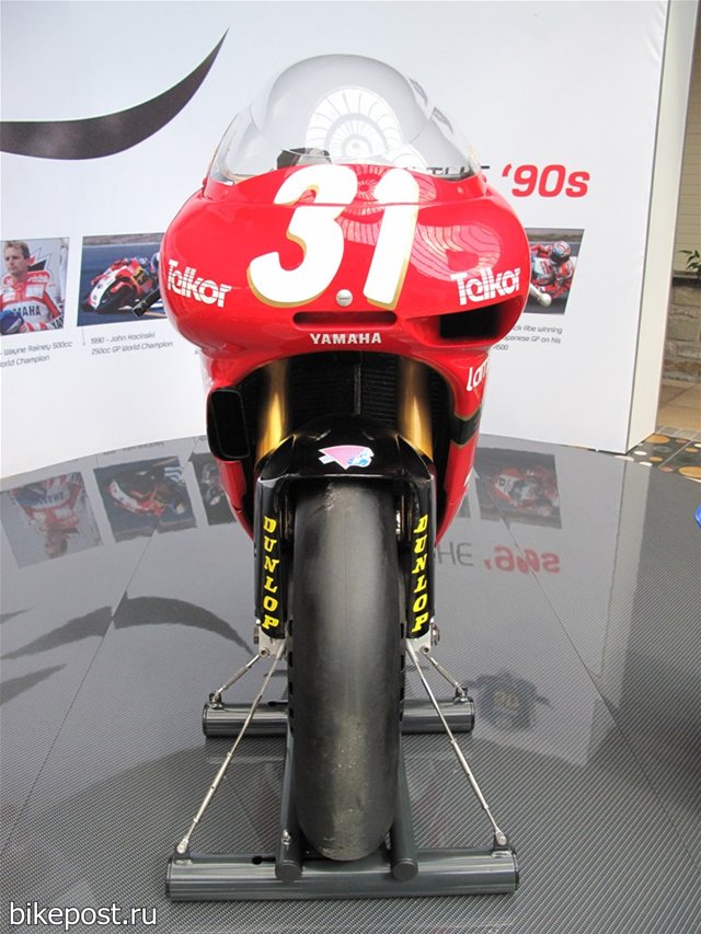 Гоночный мотоцикл Yamaha TZ250M 1993